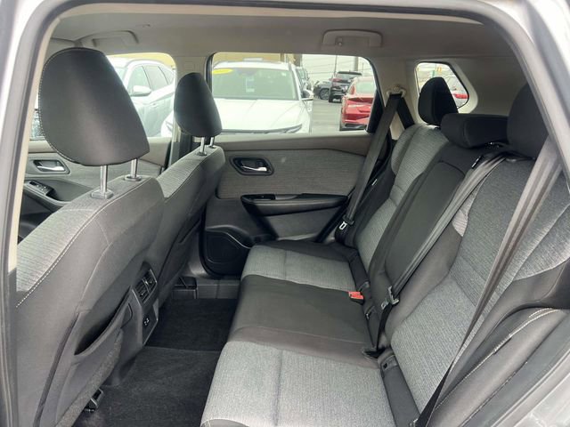 Used 2022 Nissan Rogue SV AWD/4WD image 10