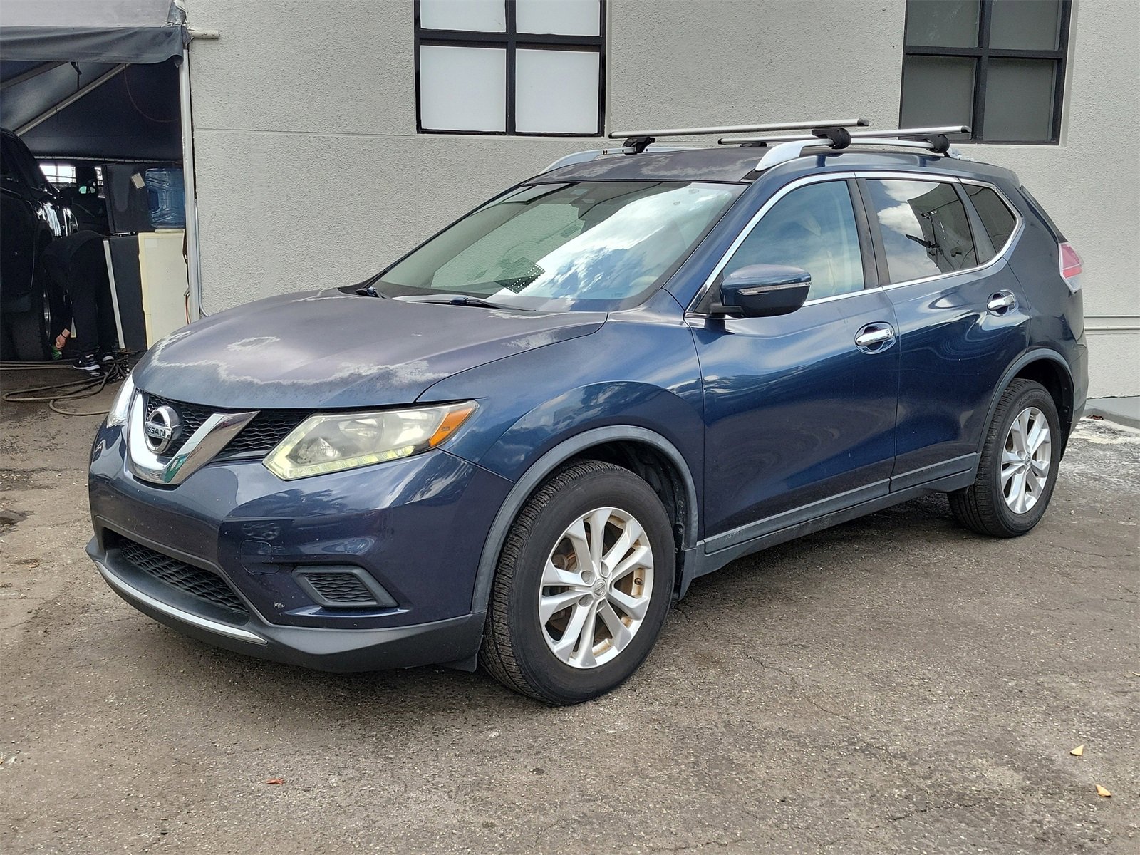 Used 2015 Nissan Rogue SV image 31