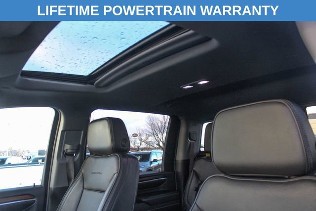 Used 2024 GMC Sierra 3500 Denali w/ Denali Reserve Package image 28