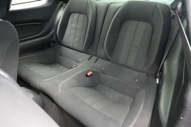 Used 2019 Ford Mustang Coupe RWD image 30