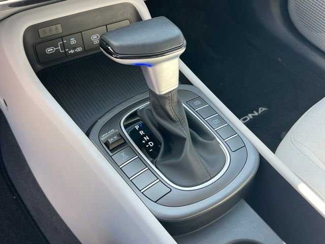 Certified 2025 Hyundai Kona SEL image 21