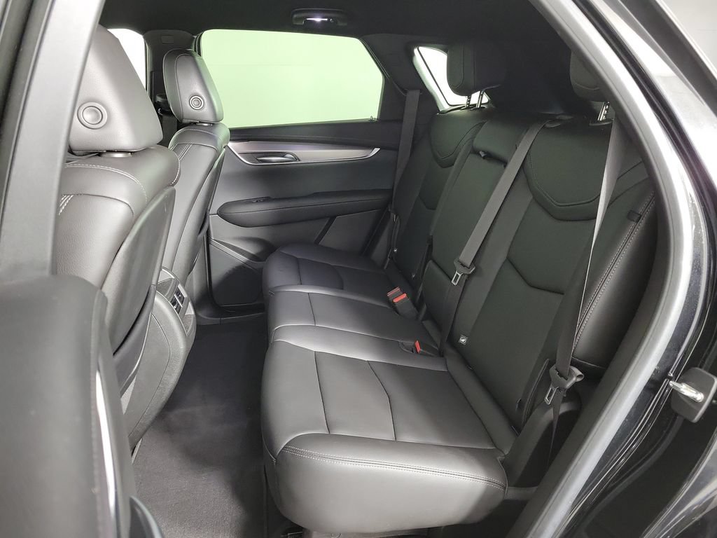 Certified 2023 Cadillac XT5 Luxury FWD image 11