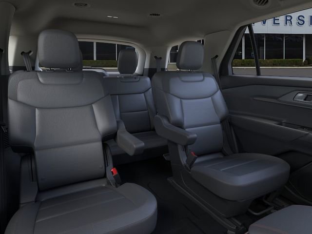 New 2026 Ford Explorer Active RWD image 11