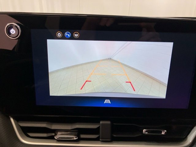 New 2026 Chevrolet Equinox LT image 17