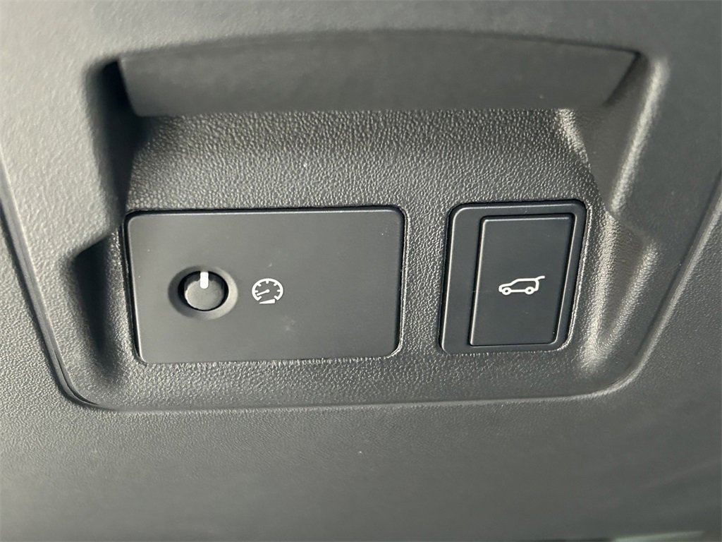 Used 2025 Land Rover Range Rover Velar Dynamic SE image 27