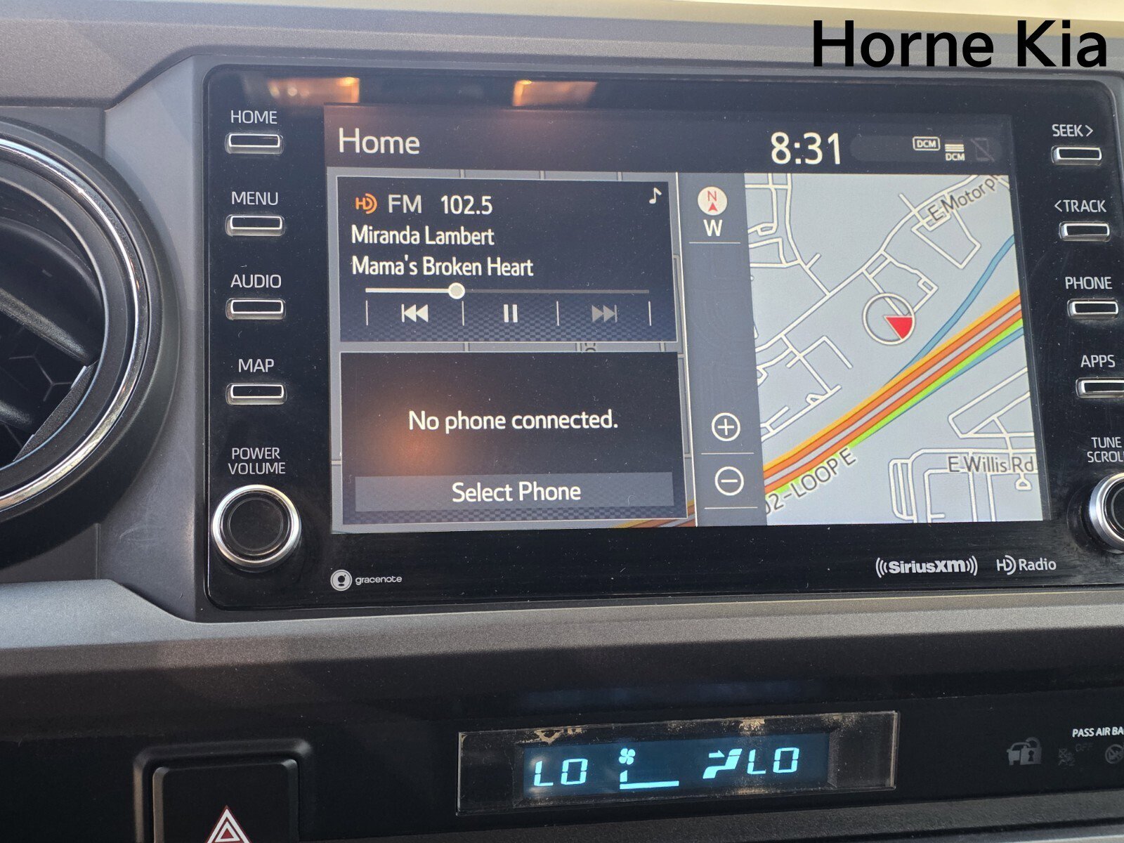 Used 2023 Toyota Tacoma TRD Sport image 15