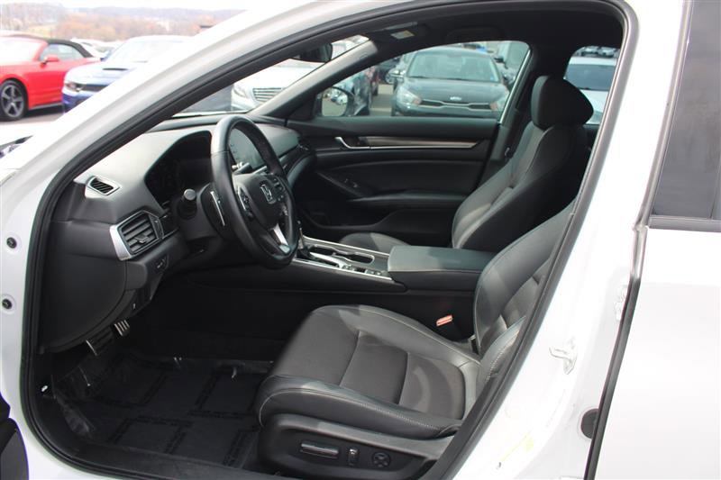 Used 2022 Honda Accord Sport image 11
