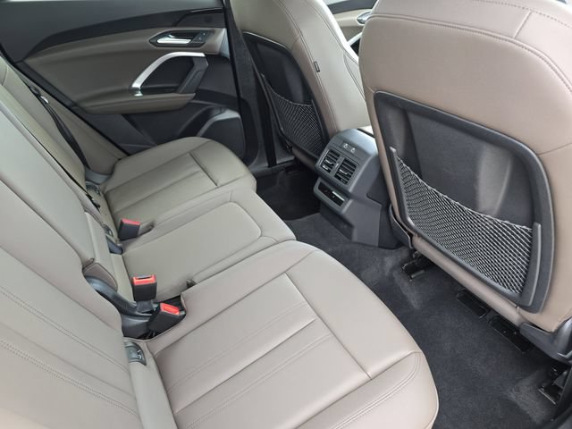 Used 2025 Audi Q5 Premium w/ Convenience Package AWD/4WD image 13