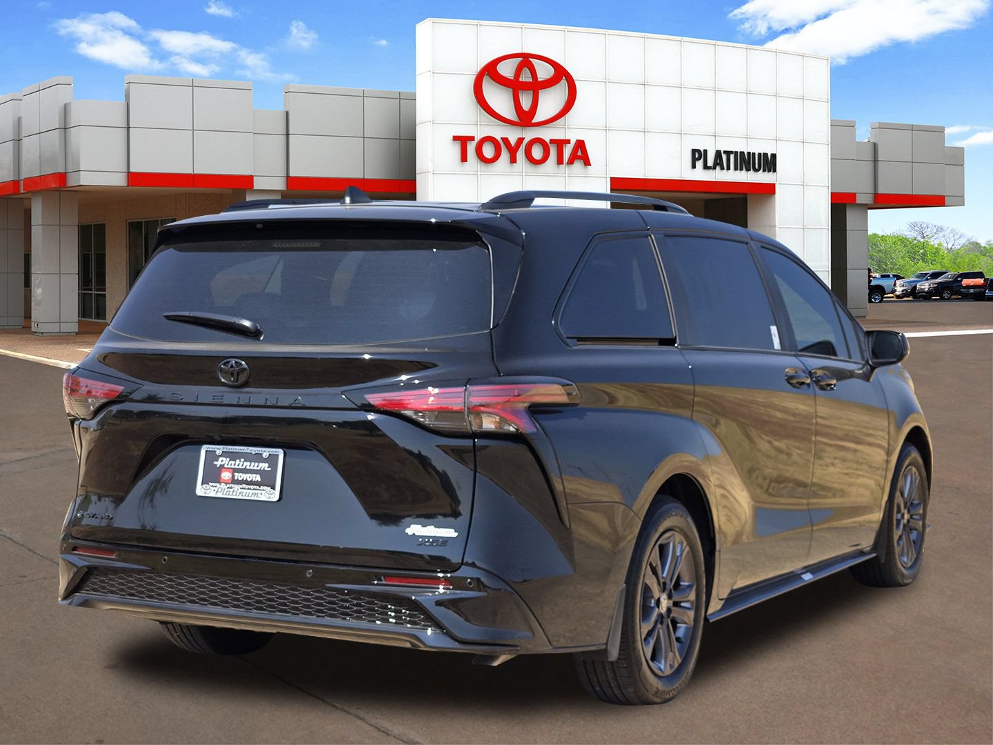 New 2026 Toyota Sienna XSE AWD/4WD image 5