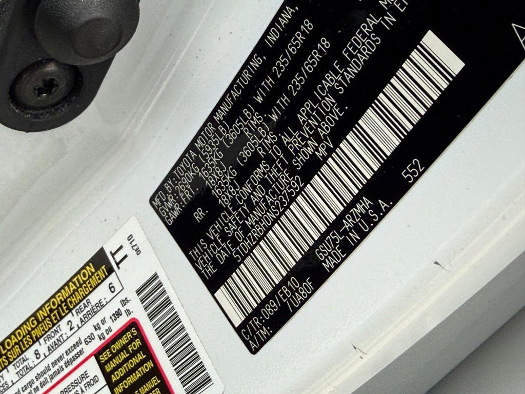 Used 2022 Toyota Highlander XLE image 25