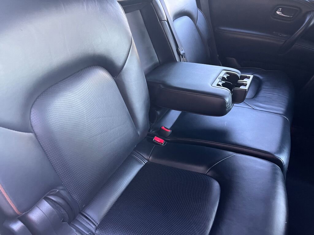 Used 2017 Nissan Armada Platinum image 29