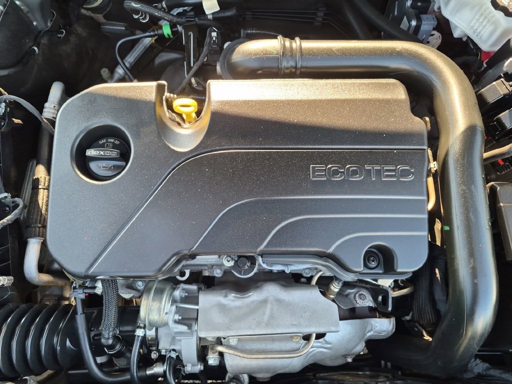 Used 2023 Chevrolet Malibu LT FWD image 15