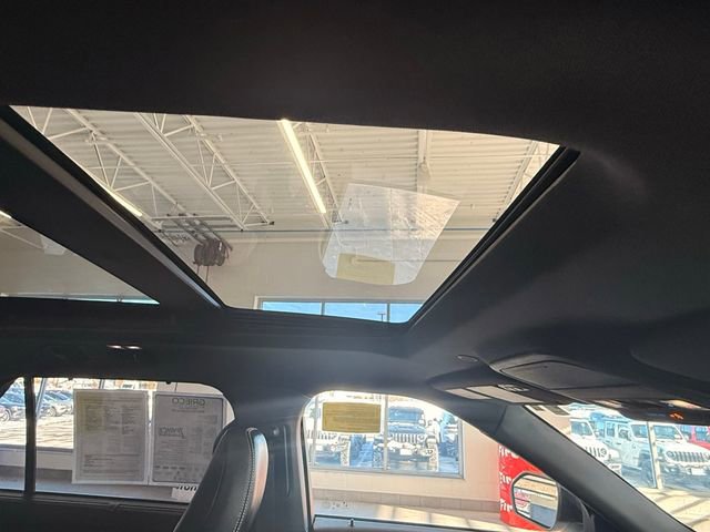 Used 2020 Ford Explorer ST w/ Premium Technology Package image 39