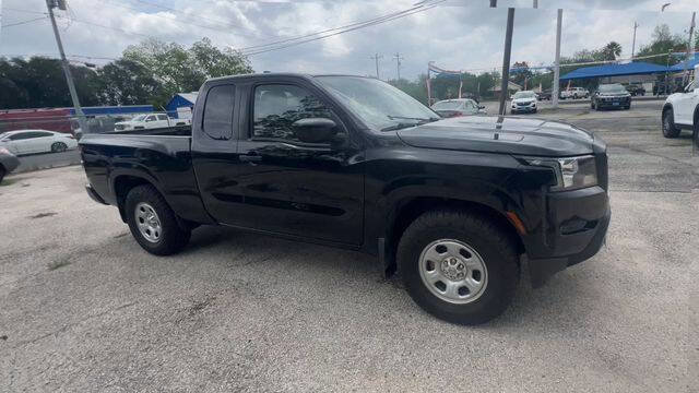 Used 2022 Nissan Frontier S w/ Technology Package RWD image 2
