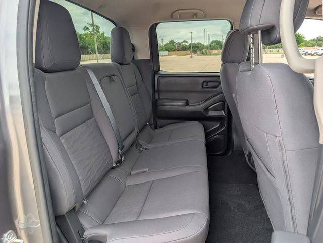 Used 2022 Nissan Frontier S RWD image 25