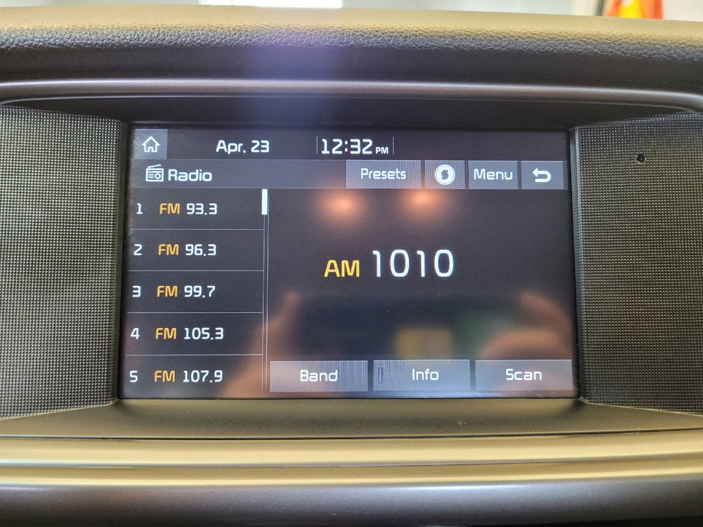 Used 2018 Kia Optima LX FWD image 25