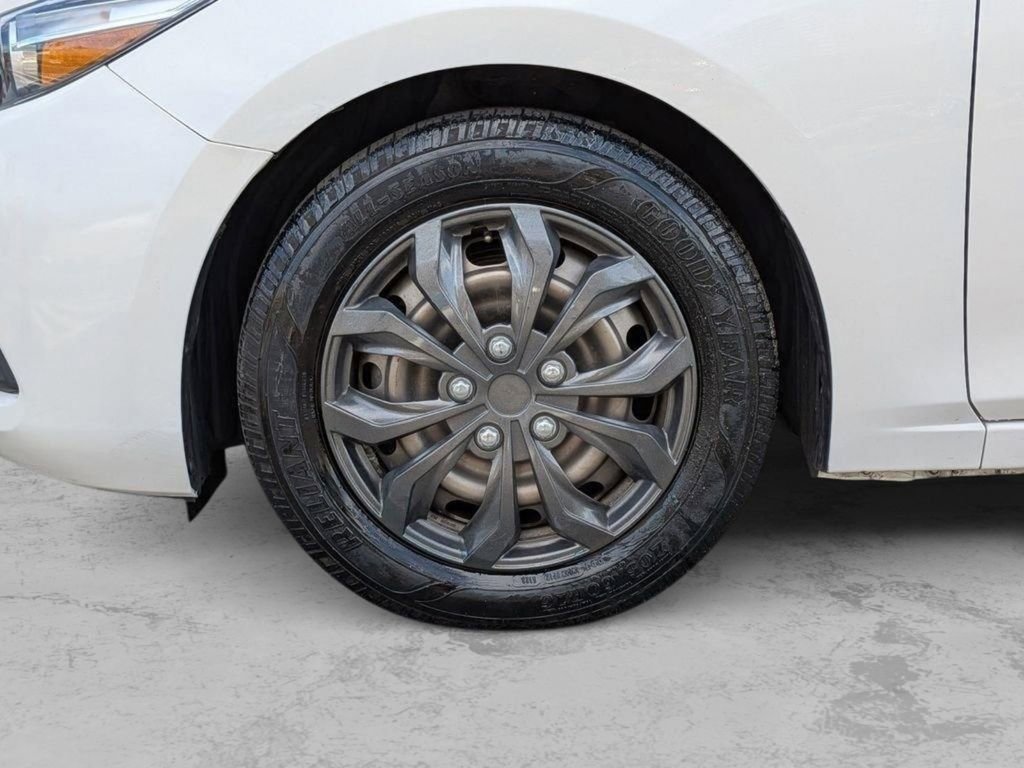 Used 2017 MAZDA MAZDA3 Sport FWD image 26