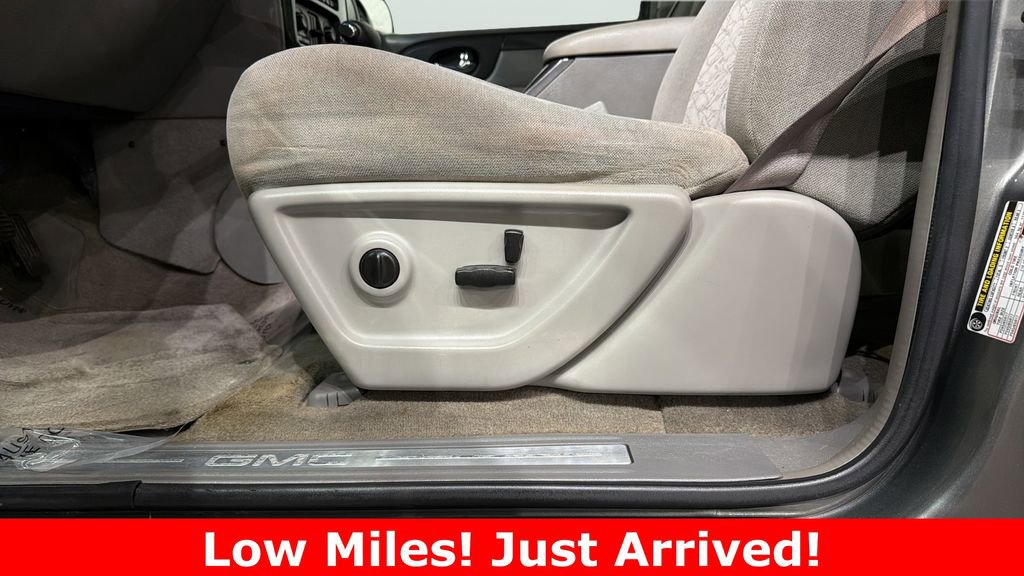 Used 2005 GMC Envoy SLE w/ Sle Preferred Equipment Group image 20