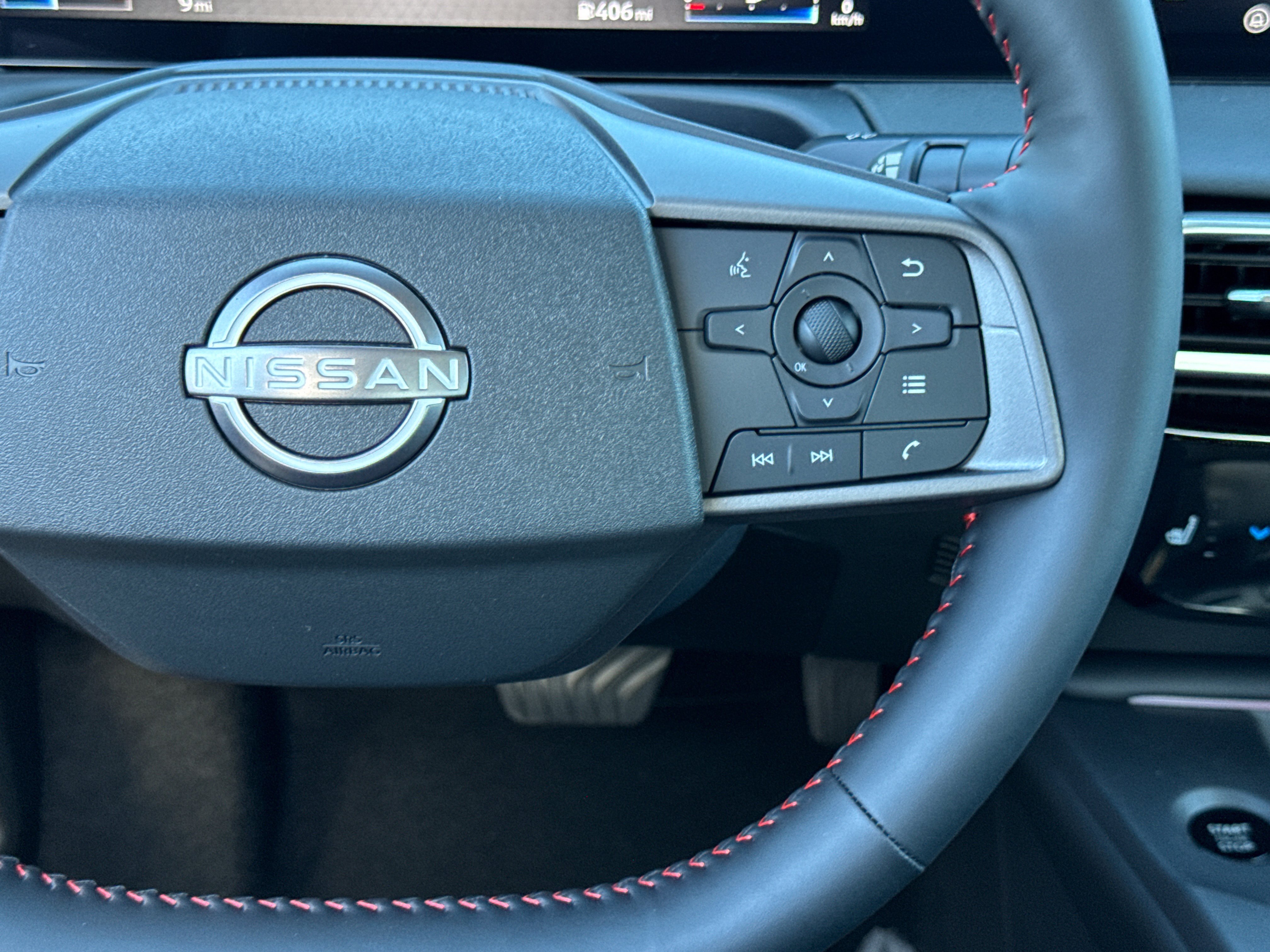 New 2026 Nissan Sentra SR w/ SR Premium Package FWD image 18
