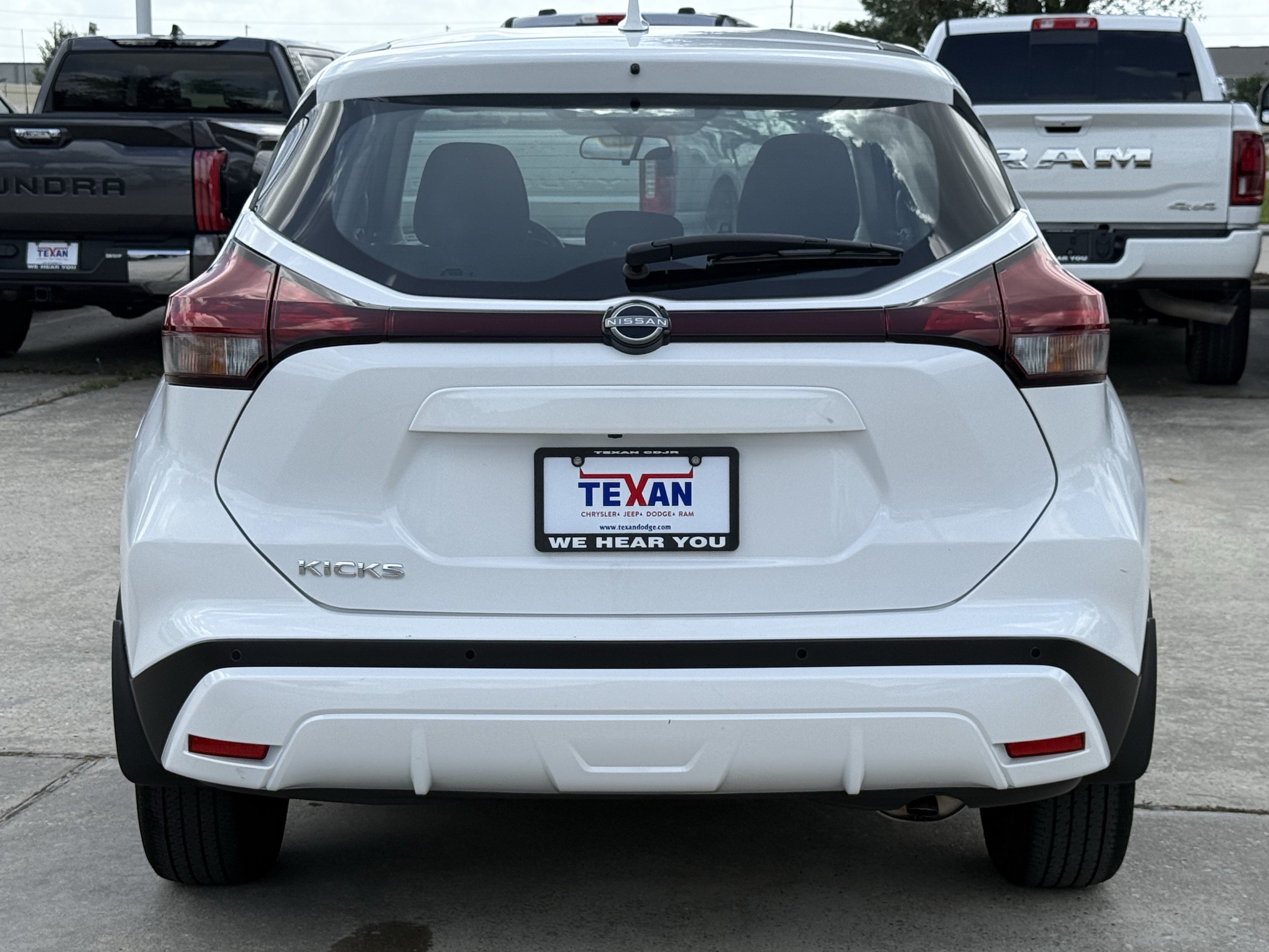 Used 2024 Nissan Kicks S FWD image 6