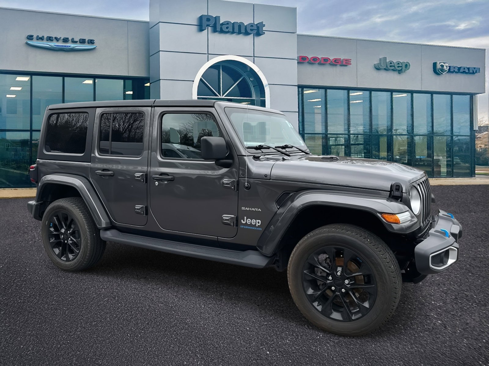 Used 2023 Jeep Wrangler Unlimited Sahara w/ Cold Weather Group