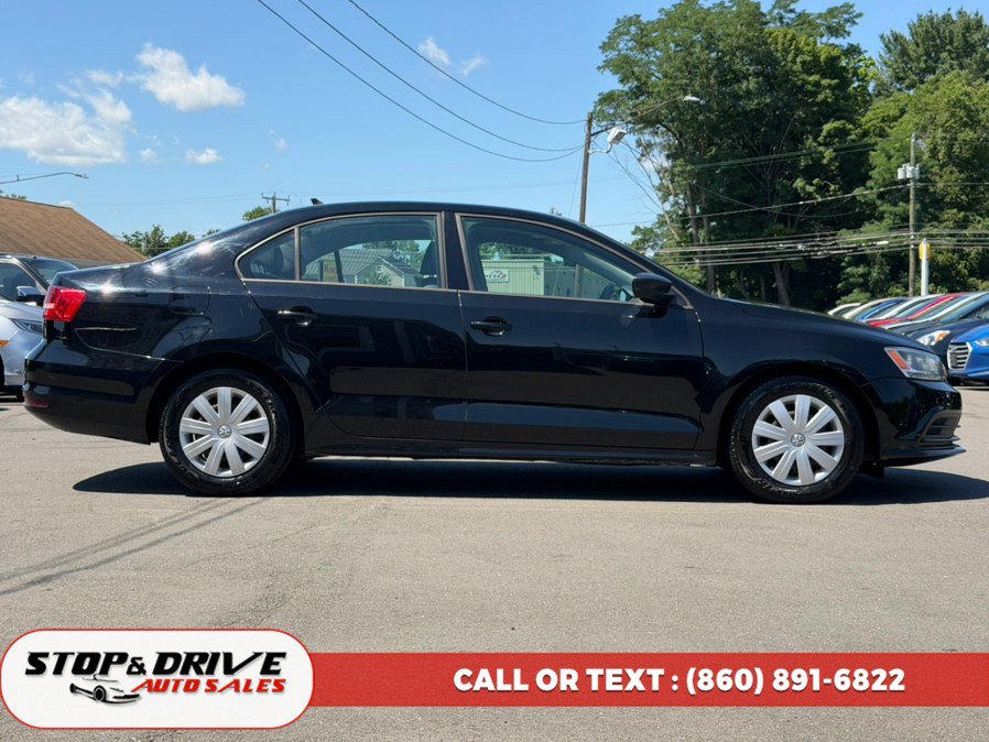 Used 2015 Volkswagen Jetta S FWD image 4