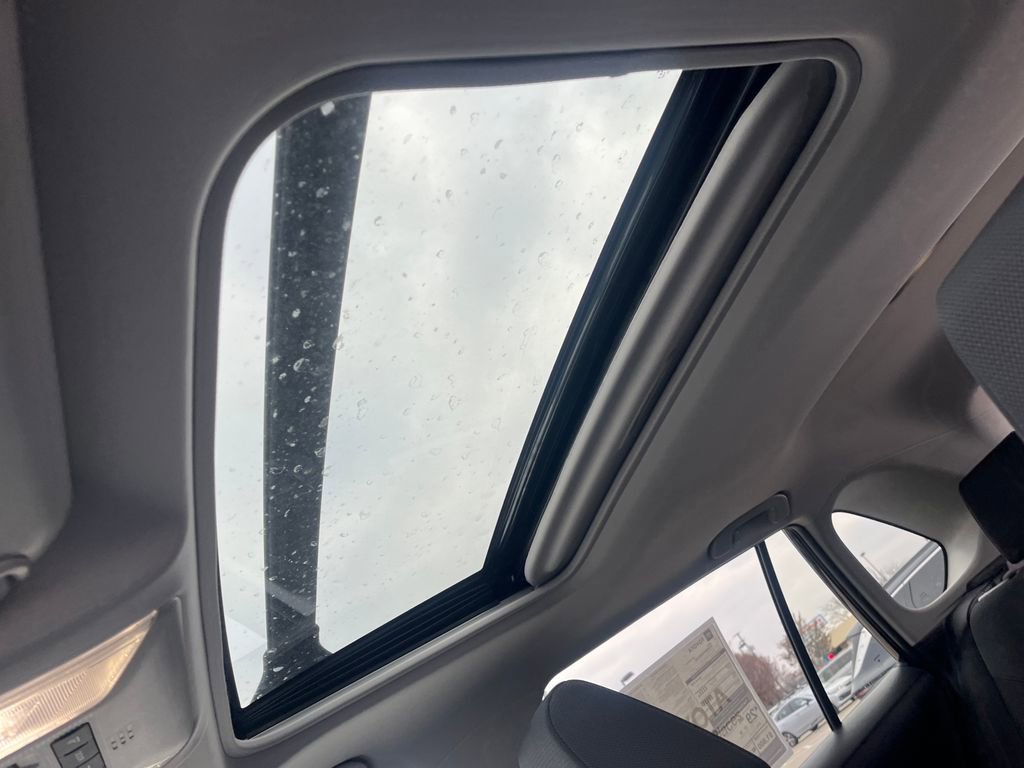 New 2025 Toyota RAV4 XLE image 21