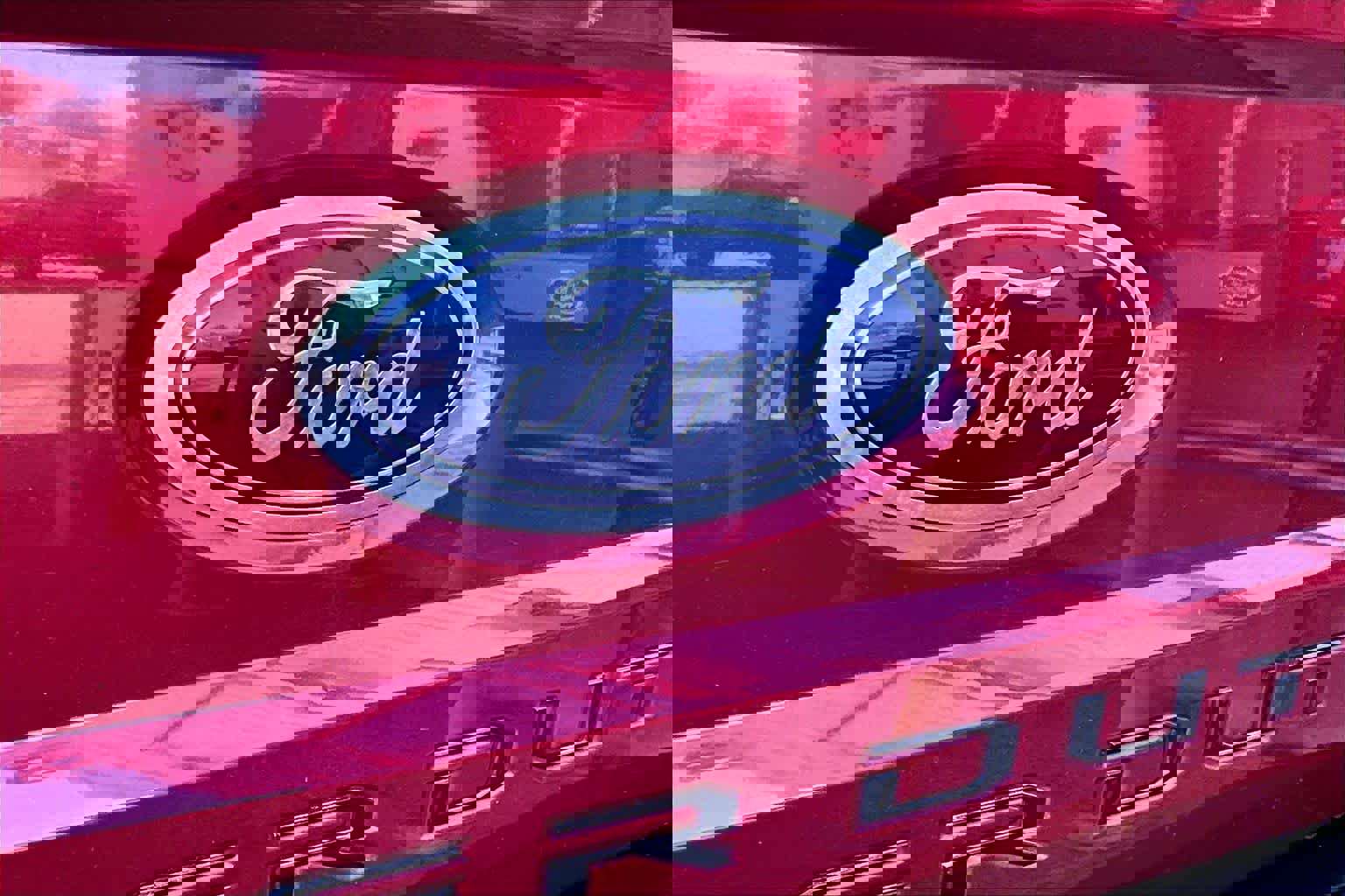 Used 2017 Ford F250 Lariat w/ Lariat Ultimate Package image 30