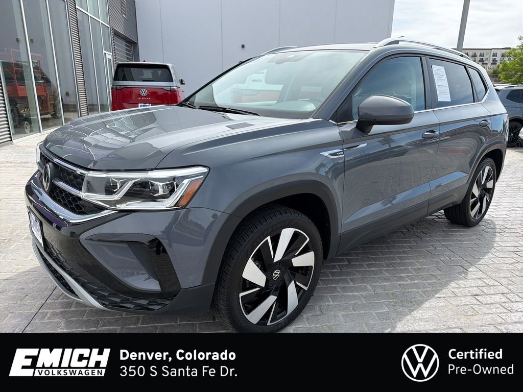 Certified 2024 Volkswagen Taos SEL AWD/4WD image 1