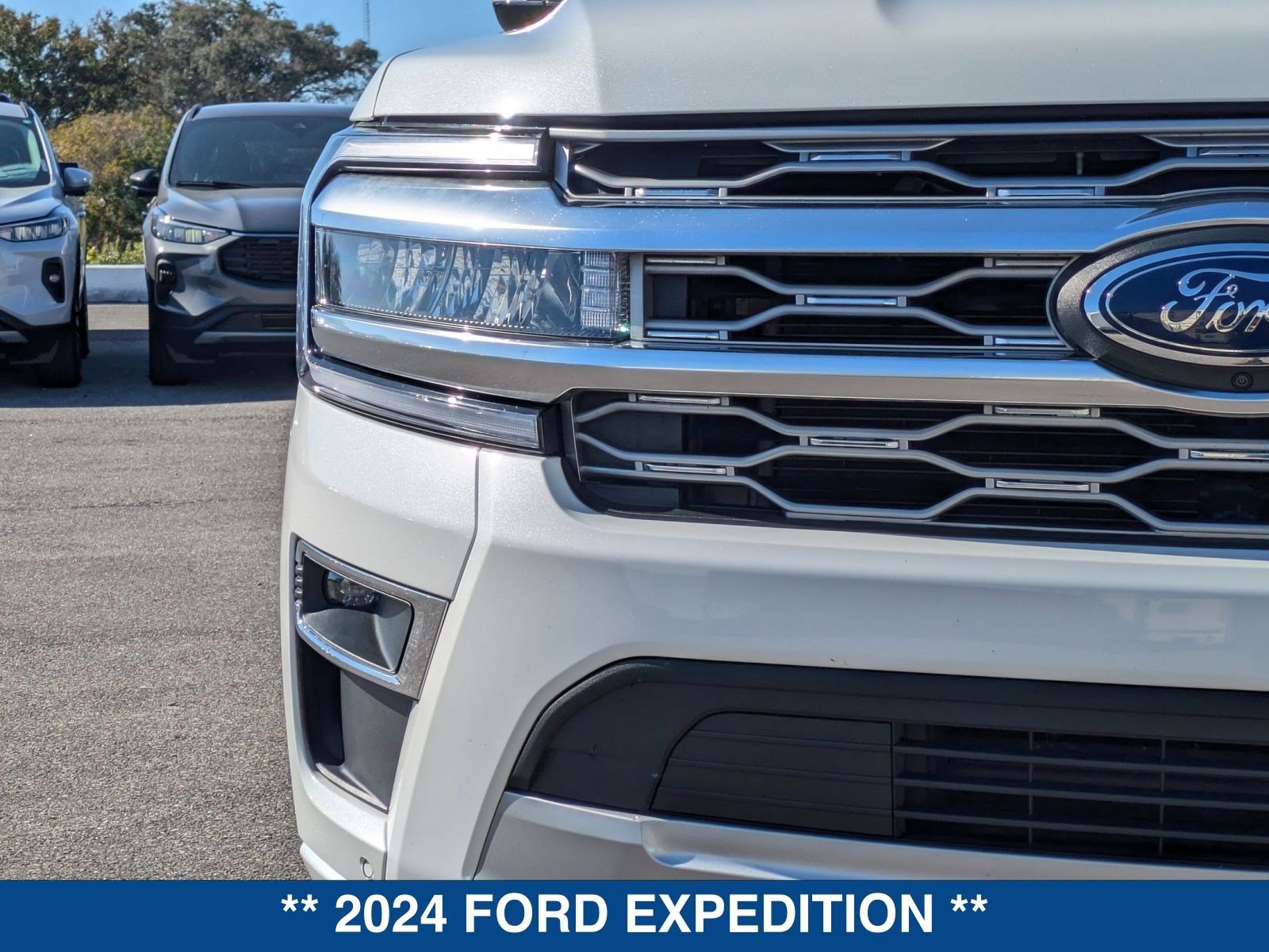 Certified 2024 Ford Expedition Platinum image 9