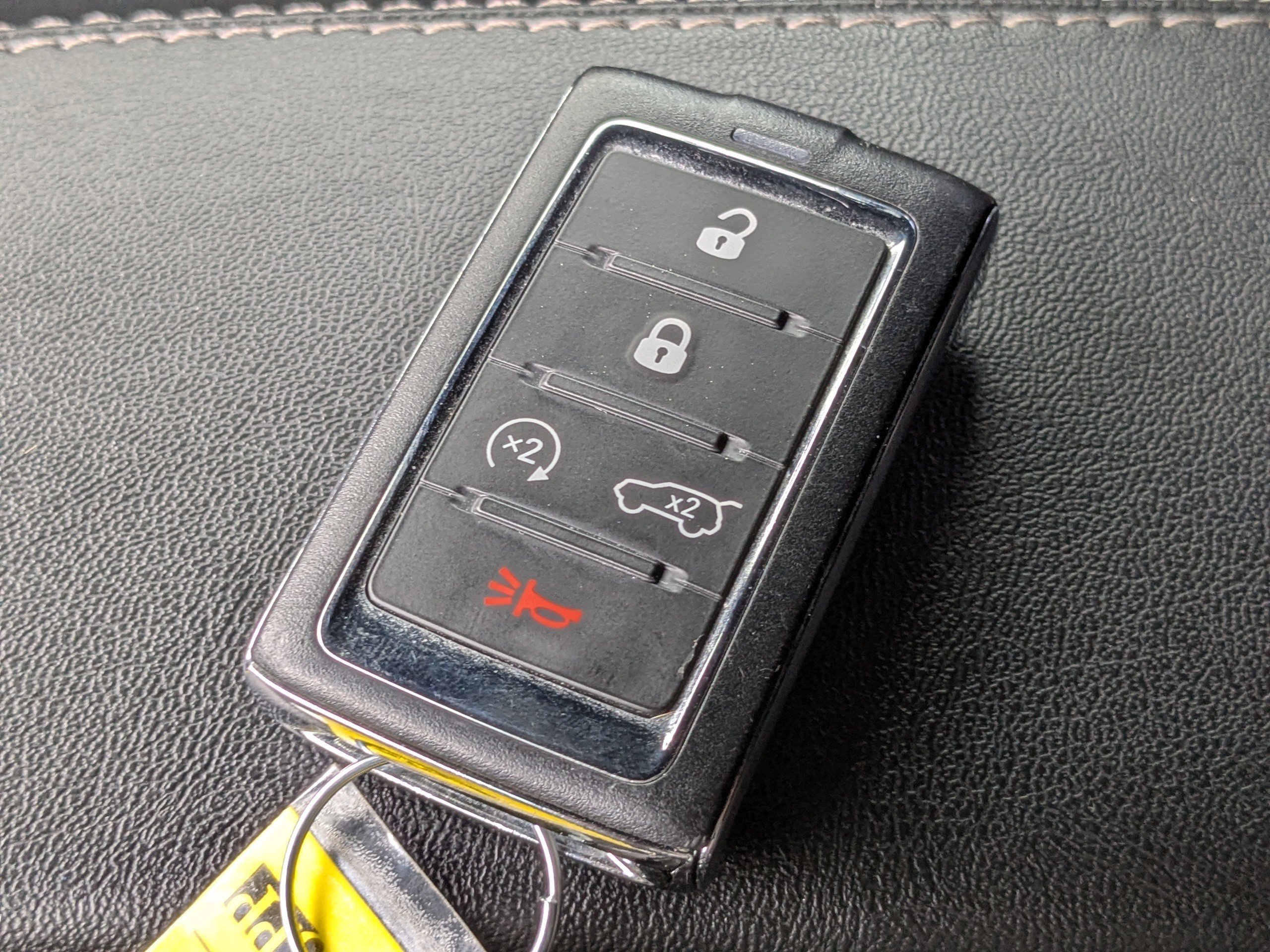 Used 2023 Jeep Wagoneer 2WD w/ Mopar Step-Up Package image 28