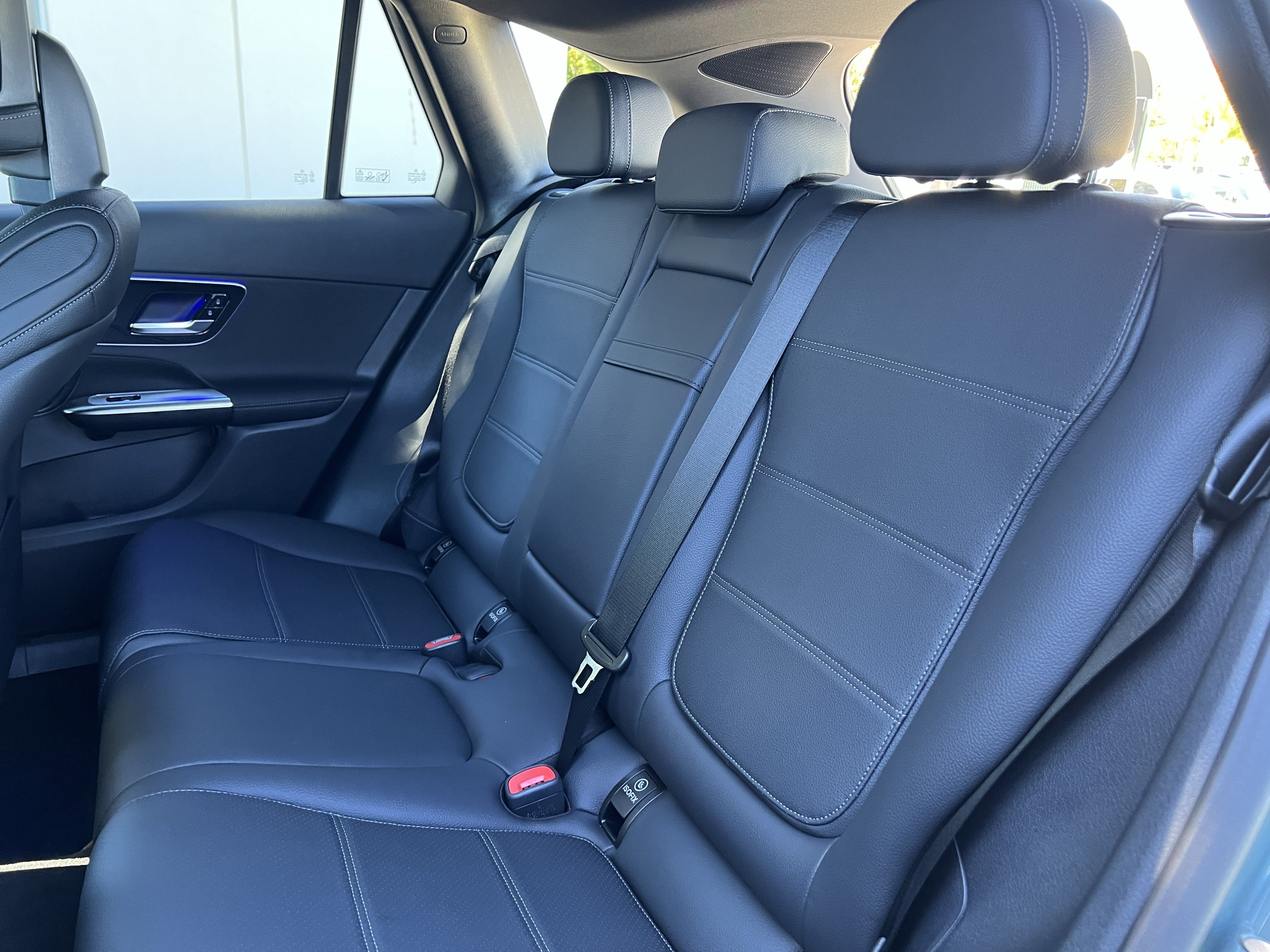 Certified 2026 Mercedes-Benz GLC 300 image 33