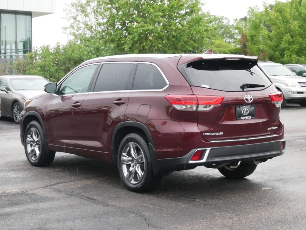 Used 2019 Toyota Highlander Limited Platinum AWD/4WD image 4