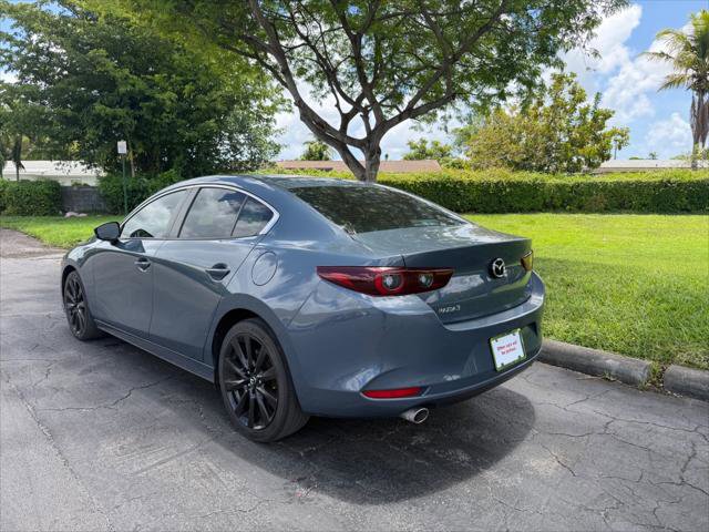 Used 2023 MAZDA MAZDA3 s FWD image 4