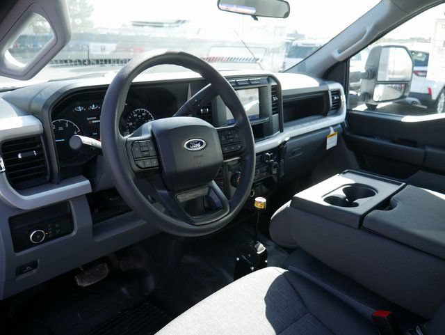 New 2024 Ford F550 4x4 Regular Cab Super Duty image 14