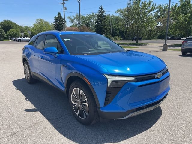 Used 2024 Chevrolet Blazer EV LT AWD/4WD image 13