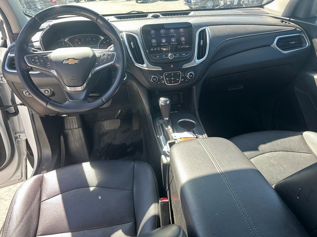 Used 2020 Chevrolet Equinox Premier w/ Premier Redline Edition image 22