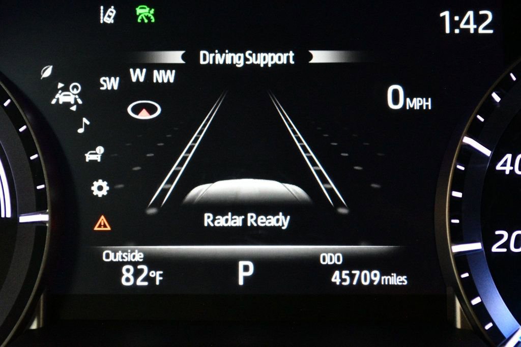 Used 2022 Toyota Highlander Limited AWD/4WD image 46