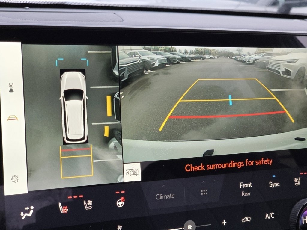 New 2026 Lexus TX 500h AWD image 12