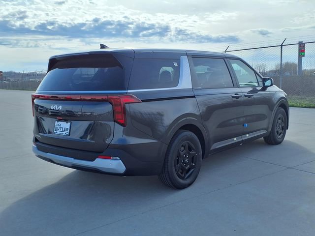 New 2026 Kia Carnival LX FWD image 2