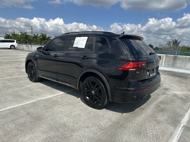 Used 2022 Volkswagen Tiguan SE R-Line image 17