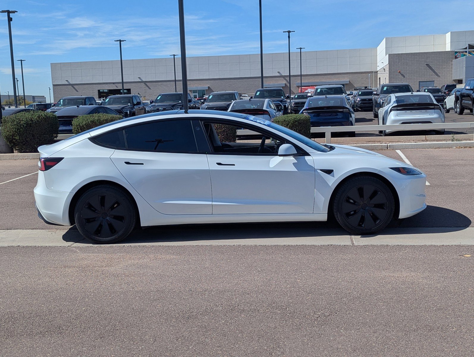 Used 2024 Tesla Model 3 Standard Range image 6
