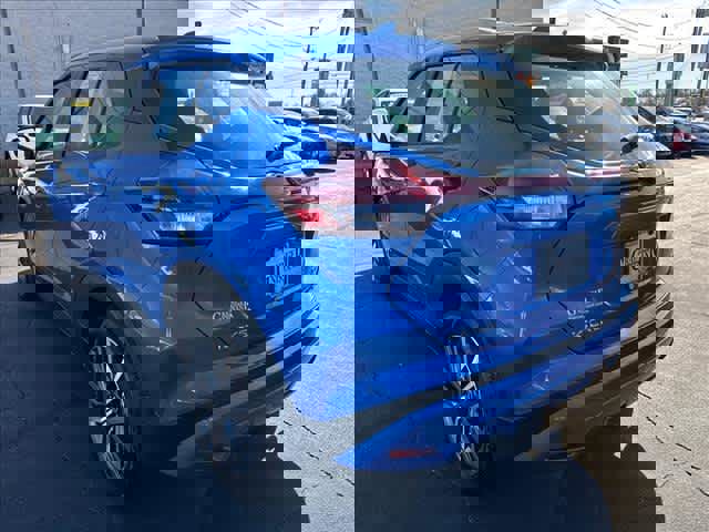 Used 2023 Nissan Kicks SV image 5