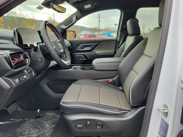 New 2026 Chevrolet Silverado EV Trail Boss AWD/4WD image 9
