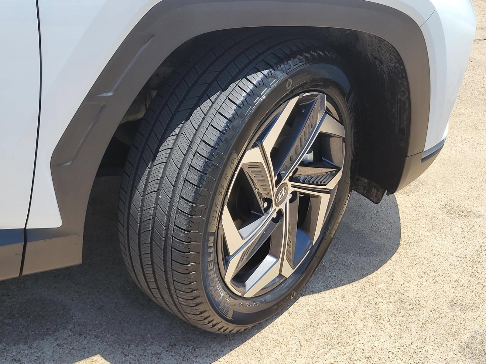 Certified 2022 Hyundai Tucson SEL AWD/4WD image 6