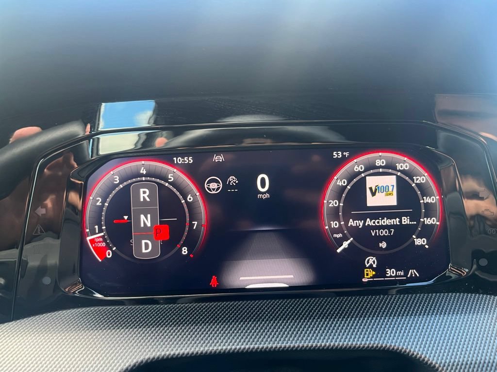 Certified 2025 Volkswagen GTI SE FWD image 21