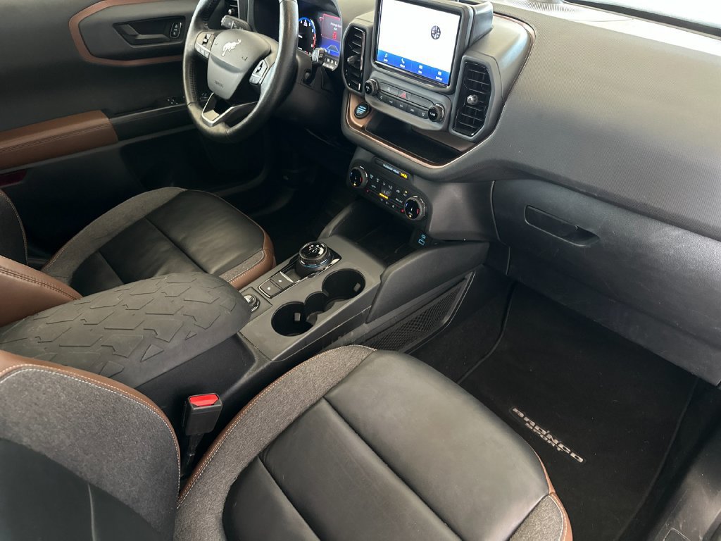 Used 2022 Ford Bronco Sport Outer Banks w/ Tech Package AWD/4WD image 15