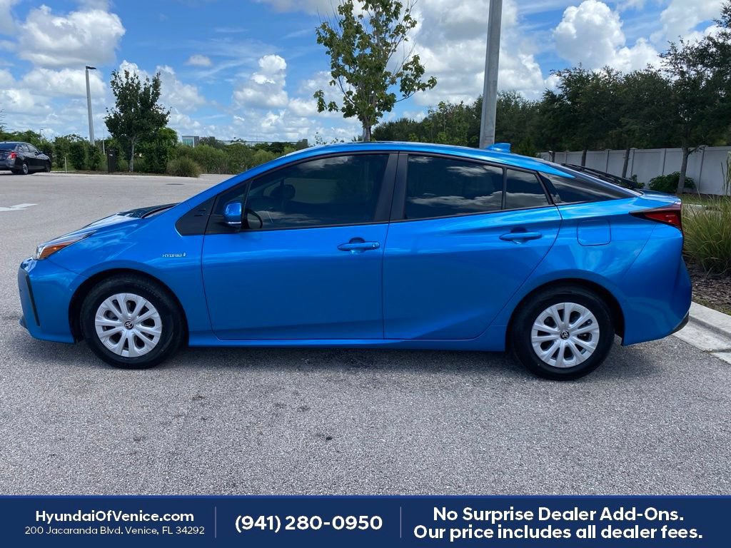 Used 2022 Toyota Prius LE FWD image 37