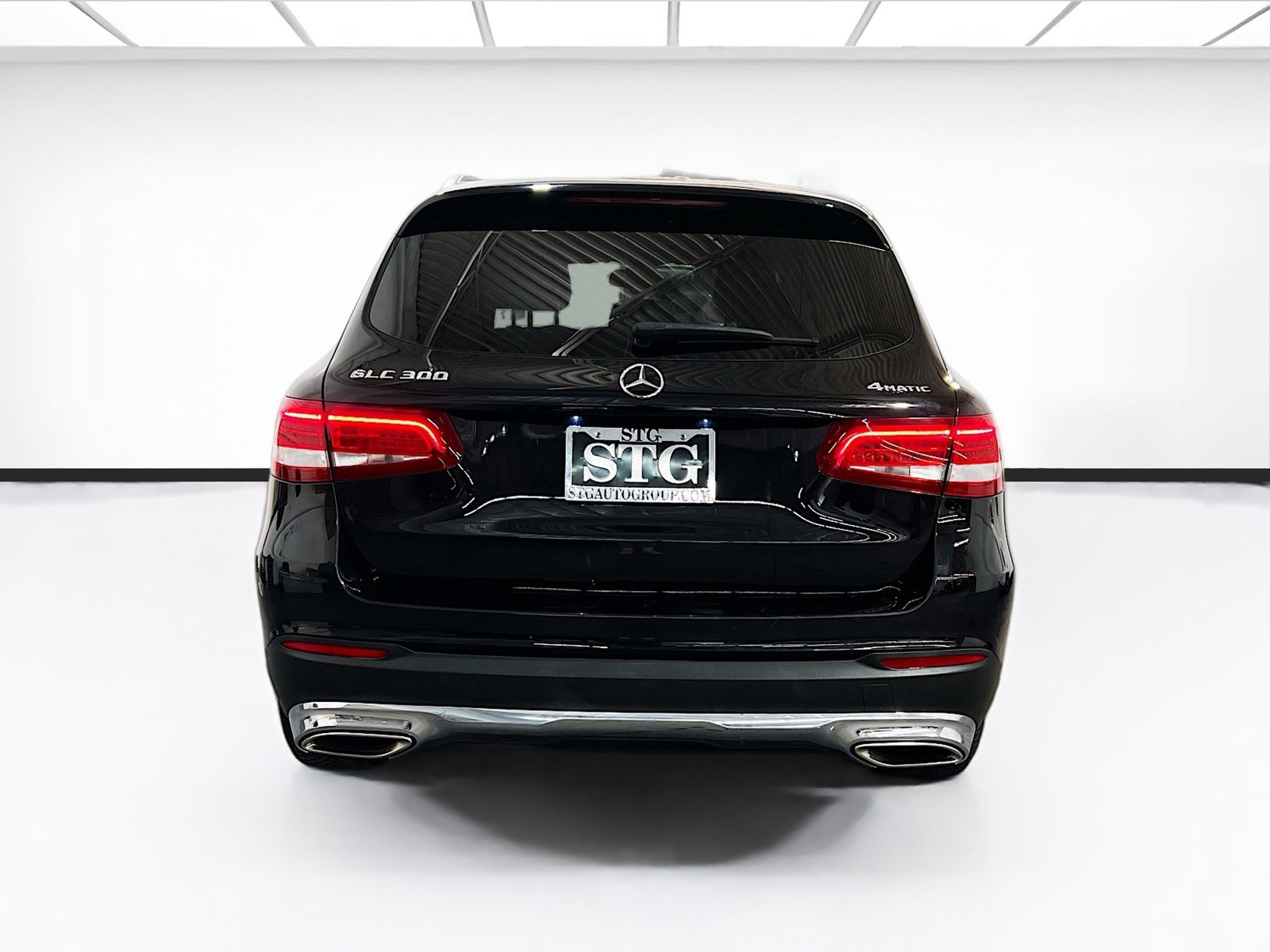 Used 2019 Mercedes-Benz GLC 300 4MATIC image 5