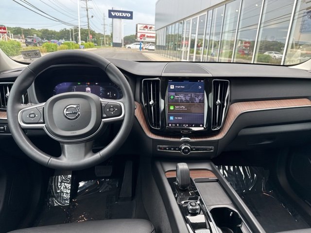 Certified 2022 Volvo XC60 B5 Momentum w/ Advanced Package image 19